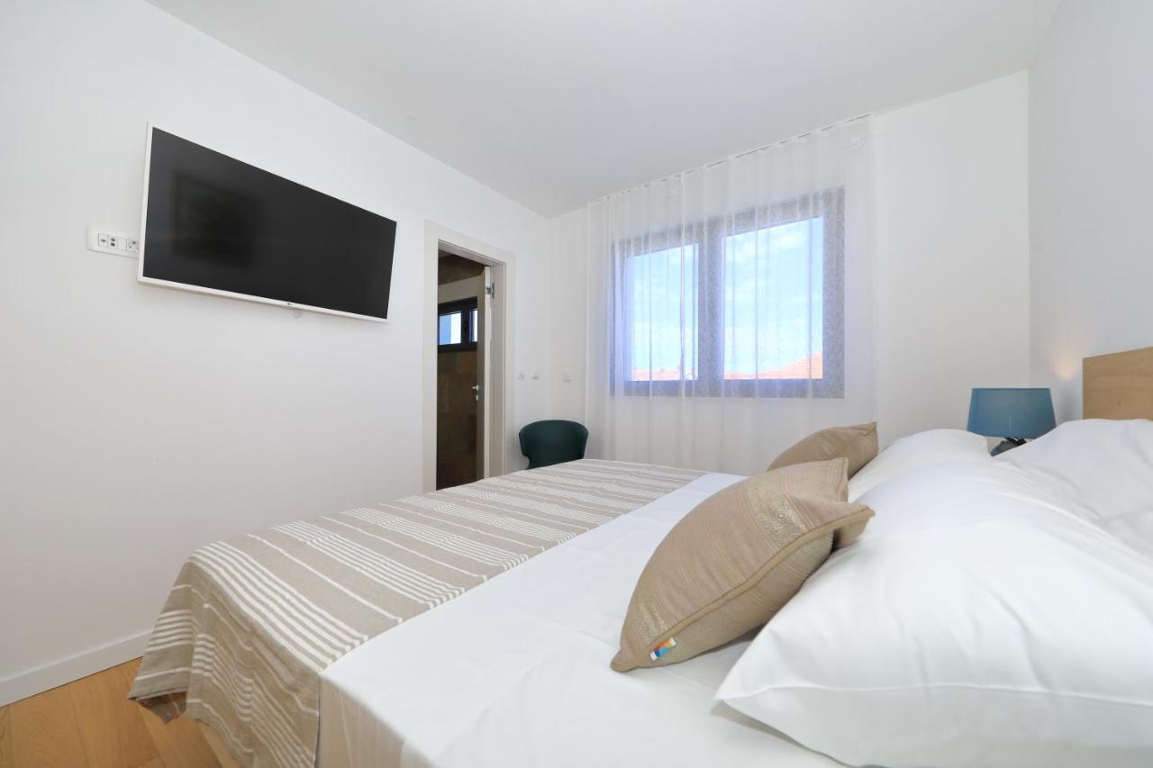 Penthouse Diem - Private Pool With Sea View Zadar Buitenkant foto
