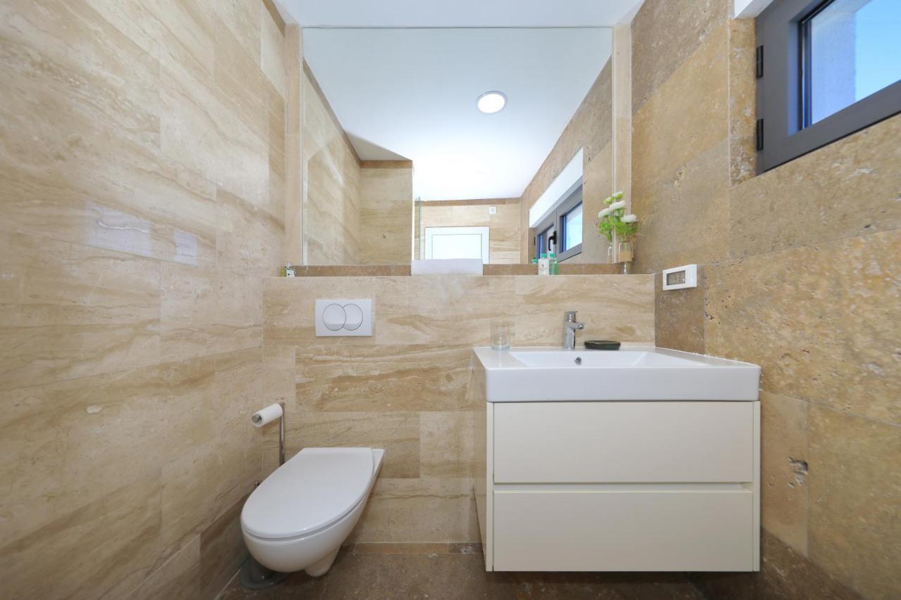 Penthouse Diem - Private Pool With Sea View Zadar Buitenkant foto