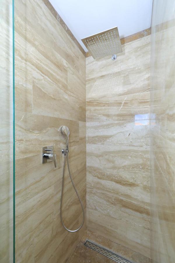 Penthouse Diem - Private Pool With Sea View Zadar Buitenkant foto